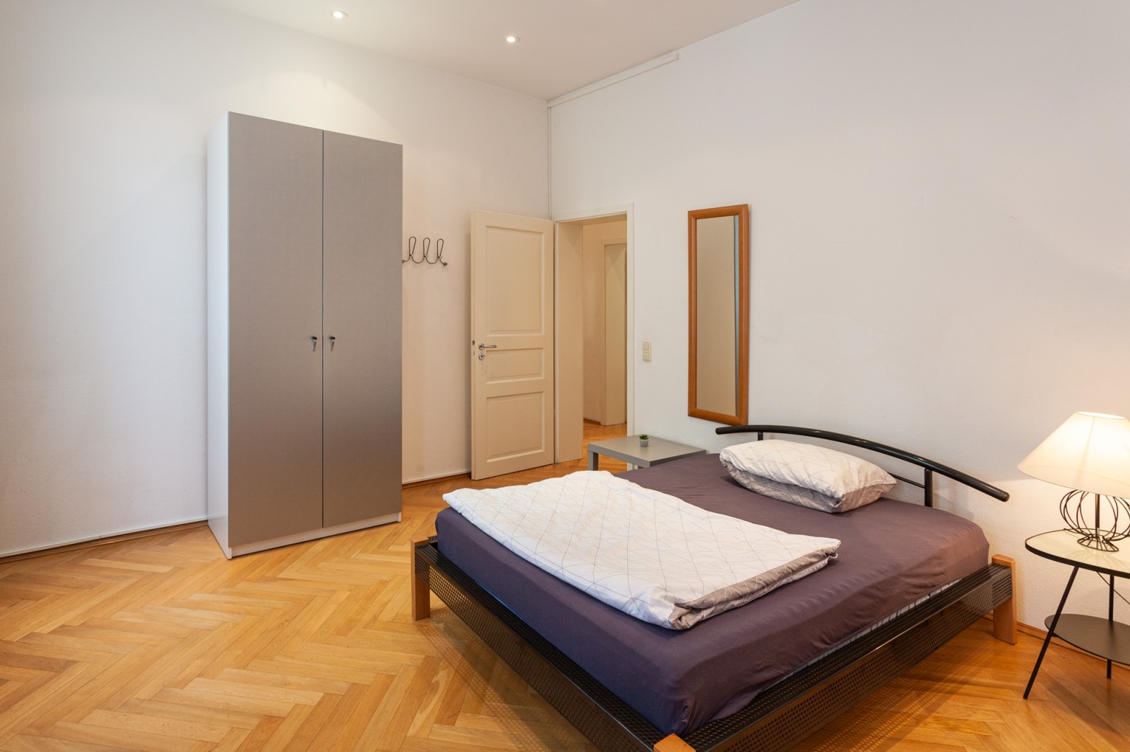 E-1L#*** S T A N D A R D Shared Apartment Frankfurt-Gutleut (3 Bedroom) ***