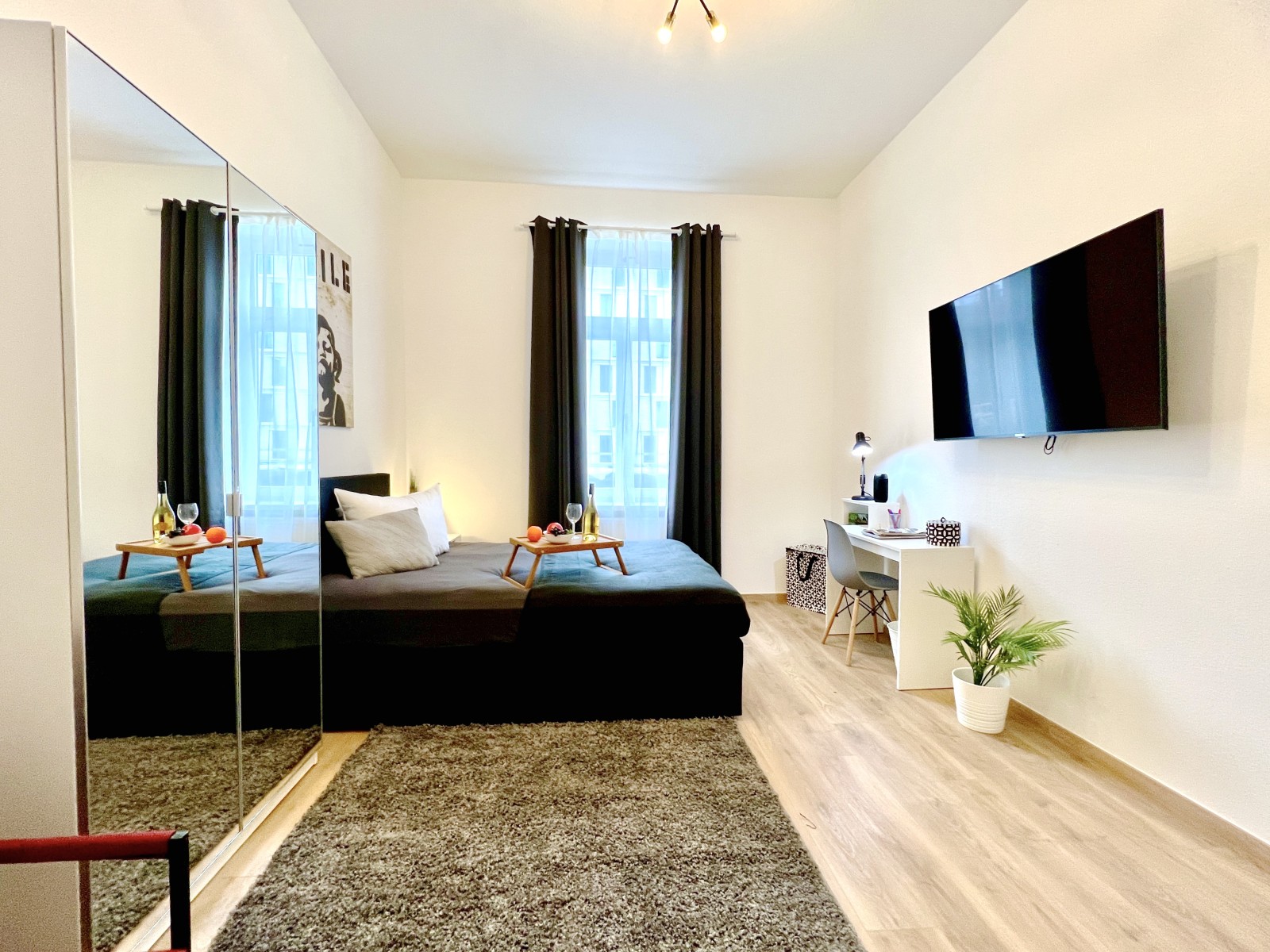 P5-1L#*** S T A N D A R D Shared Apartment Frankfurt-City (2 Bedroom) ***