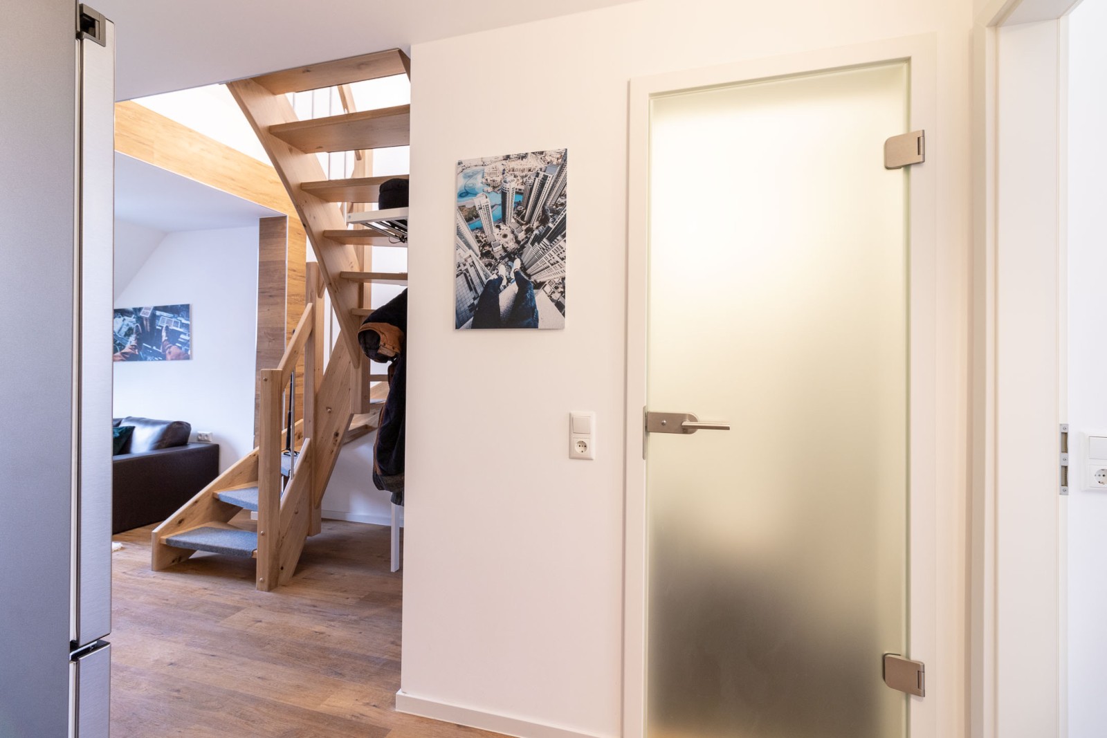 S20-DR#*** P R I M E Shared Apartment Frankfurt-Gallus ***