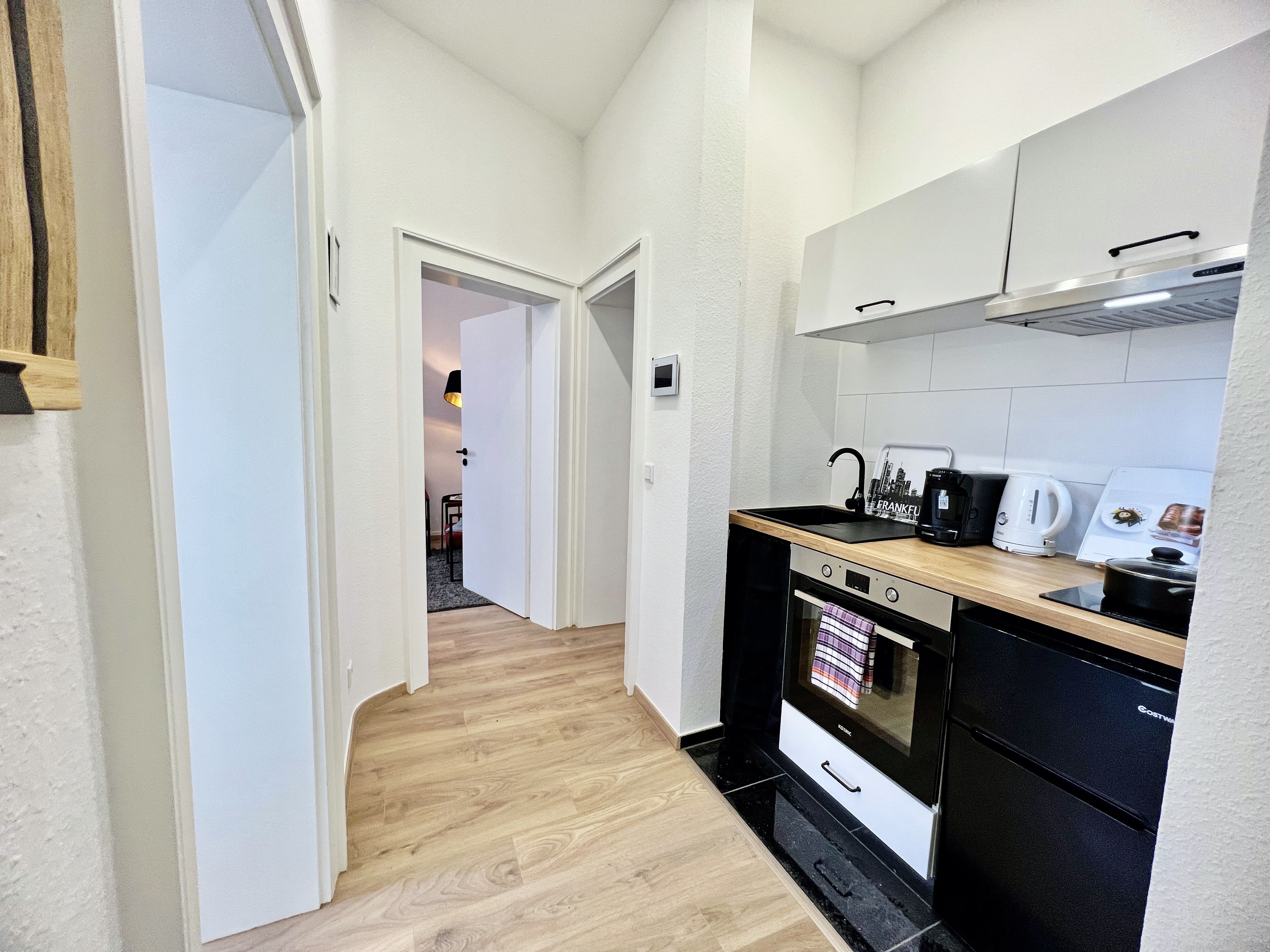 P5-3L#*** S T A N D A R D Shared Apartment Frankfurt-City (2 Bedroom) ***