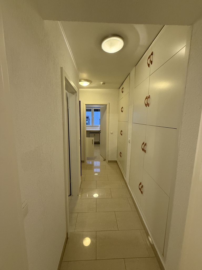 AB26-EL#*** P R I M E Studio Apartment in Frankfurt-Bornheim ***