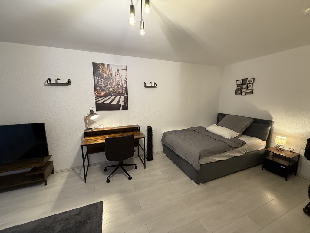 AB26-EL#*** P R I M E Studio Apartment in Frankfurt-Bornheim ***