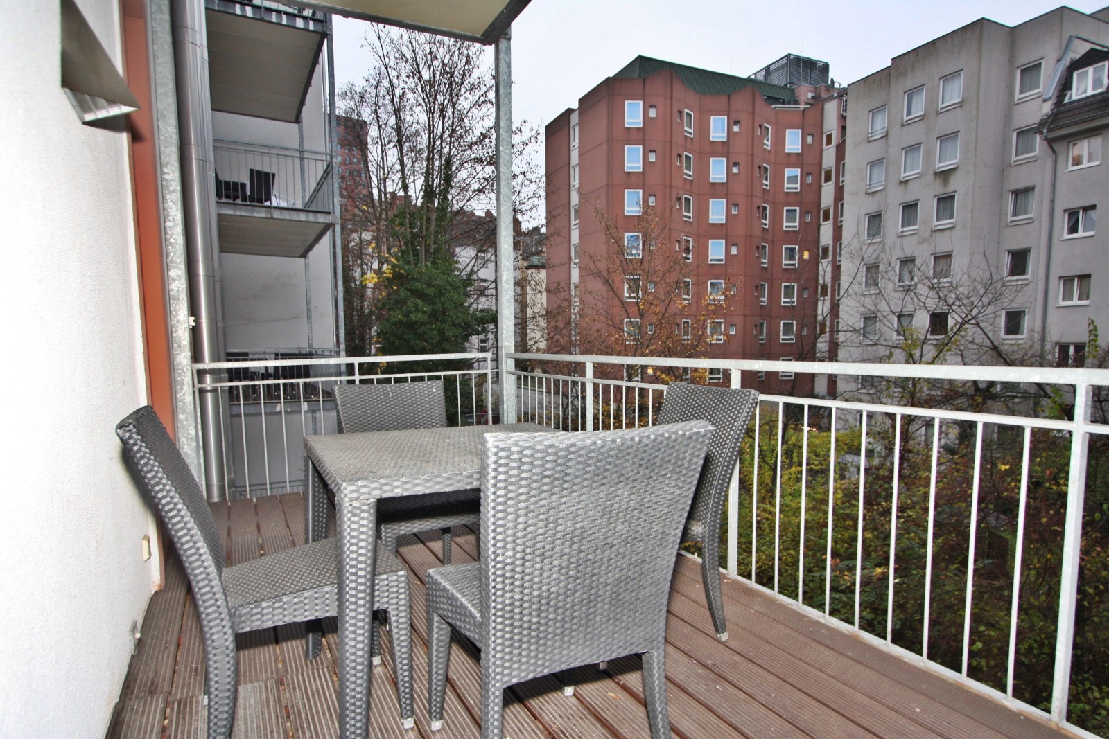 E-2L#*** S T A N D A R D Shared Apartment Frankfurt-Gutleut (3 Bedroom) ***