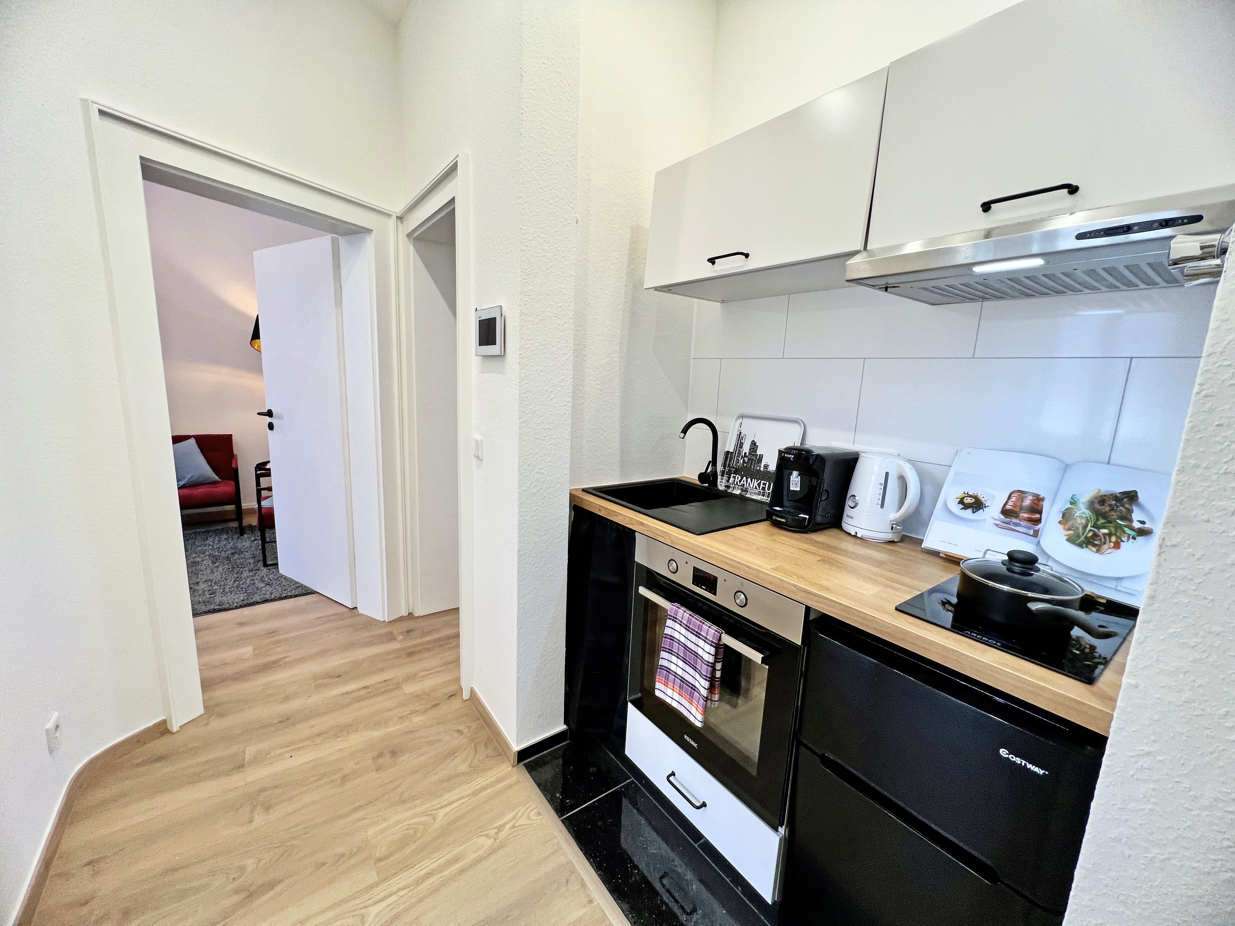 P5-1L#*** S T A N D A R D Shared Apartment Frankfurt-City (2 Bedroom) ***