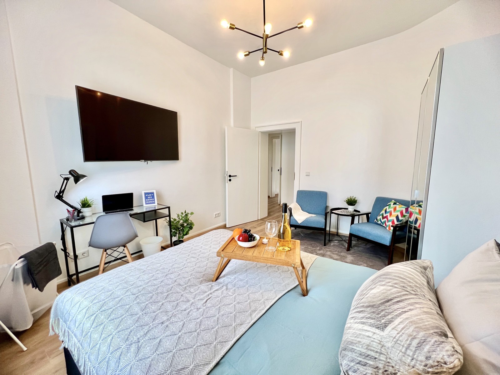 P5-3R#*** S T A N D A R D Shared Apartment Frankfurt-City (2 Bedroom) ***