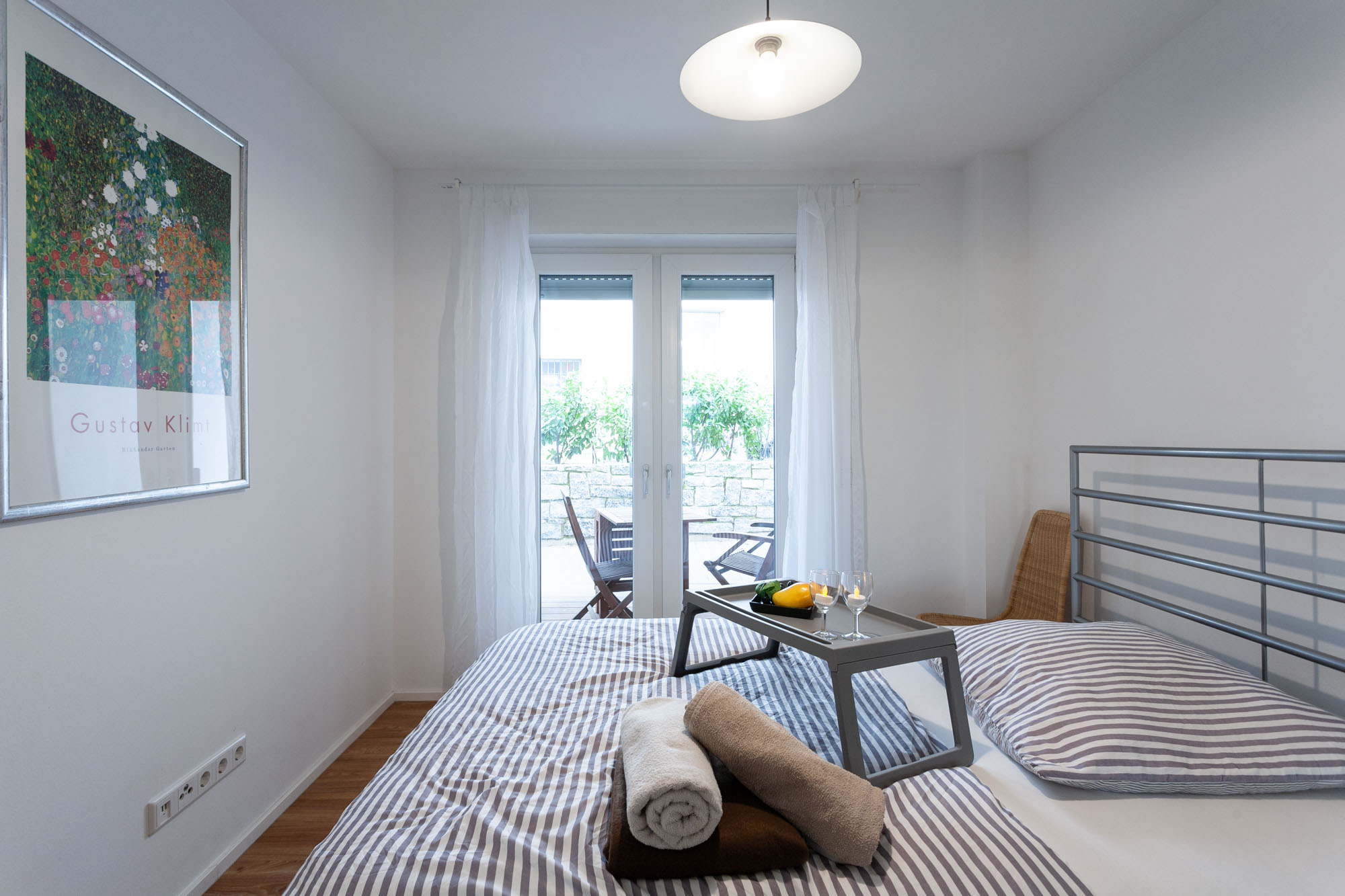 ZH-E.3#*** P R I M E  Business Apartment In Nordend ***