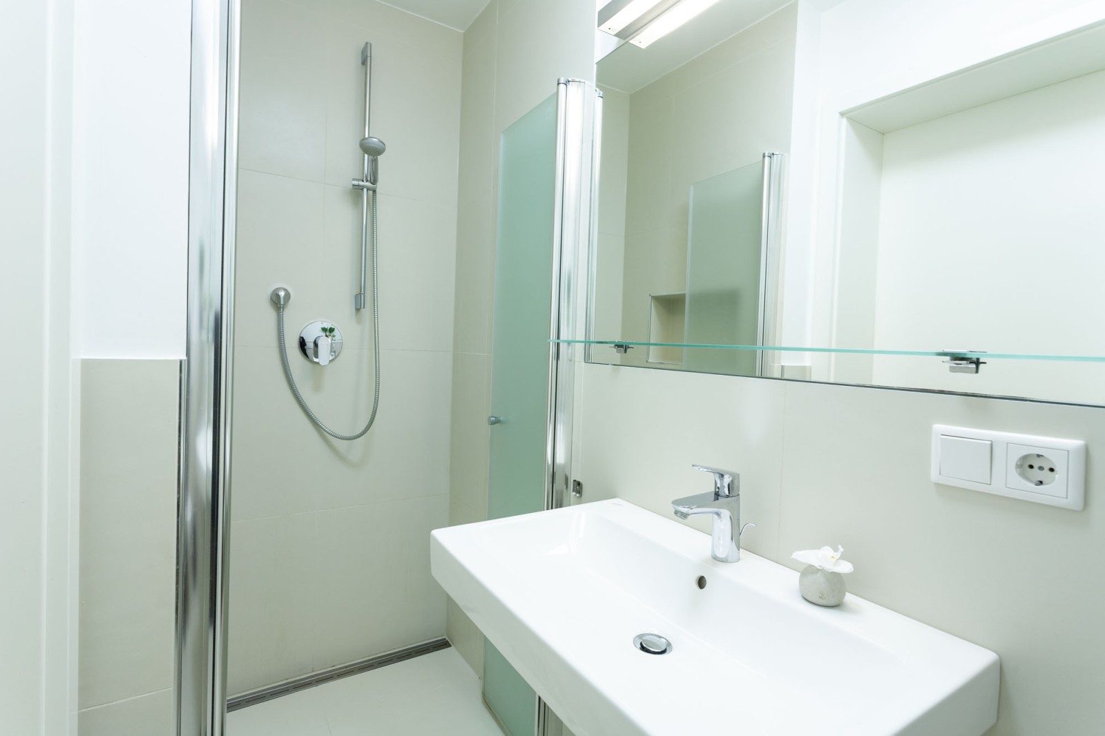 Business Apartment in Frankfurt Nordend – Photo 12